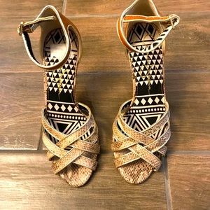 Jessica Simpson Strappy Snake Skin Open Toe